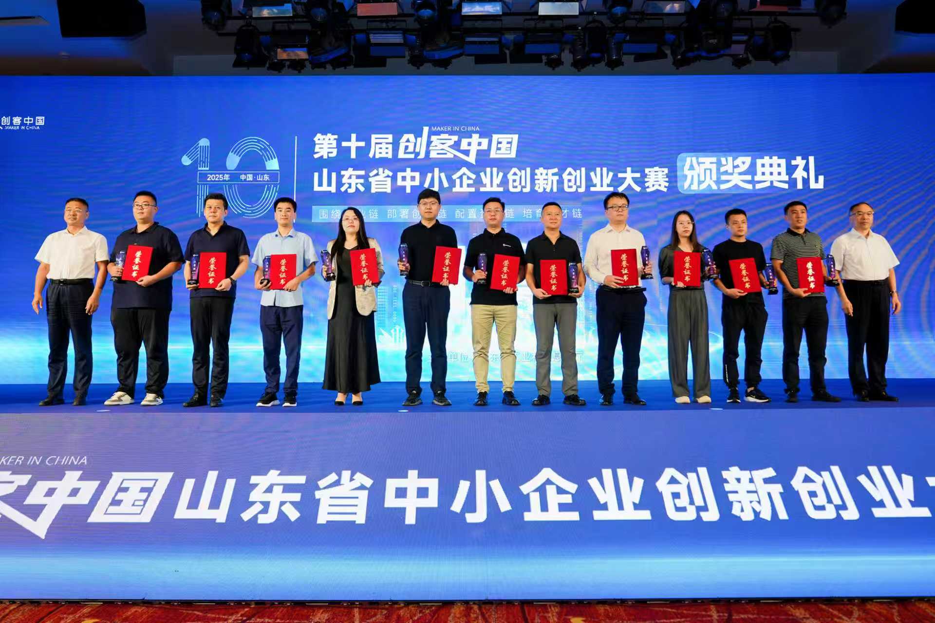 7027bf51f3a518984fa2efa421917c69